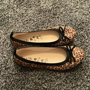 Kids leopard flats